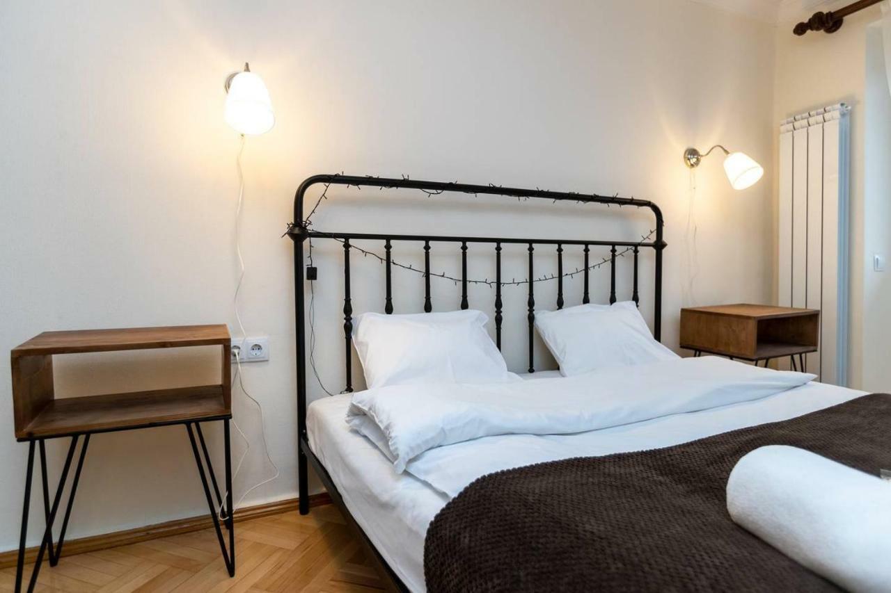 Wehost Cosy Apartment Tbilisi Exterior foto